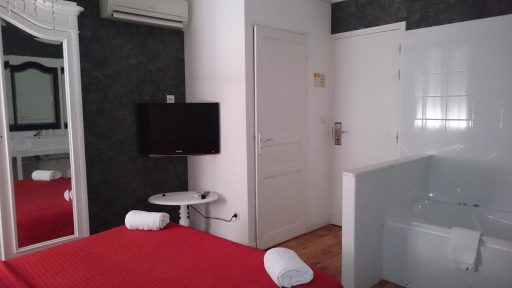 Hotel Le 5 Мартіг Екстер'єр фото